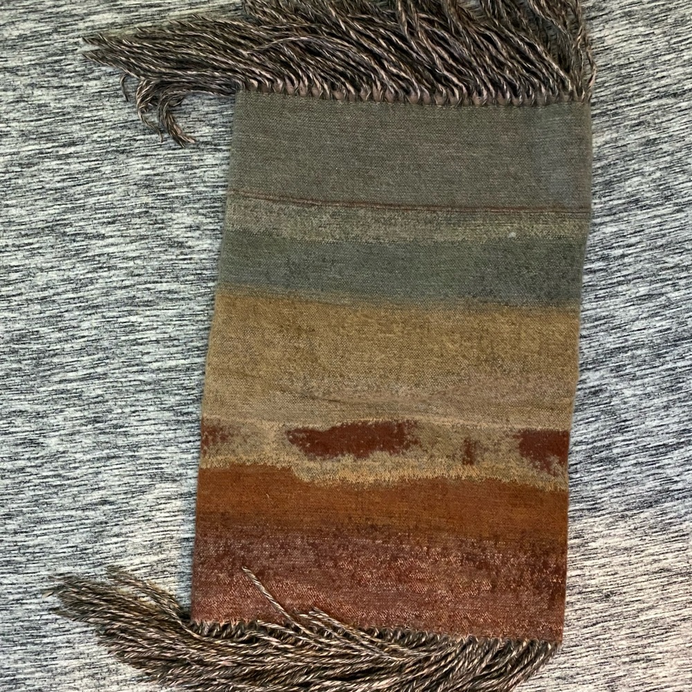 Scarf - Picture 2 of 3